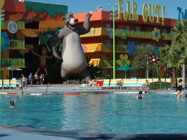 Parisian Swimmers Regain Access to the Seine River After a Century-Long Prohibition