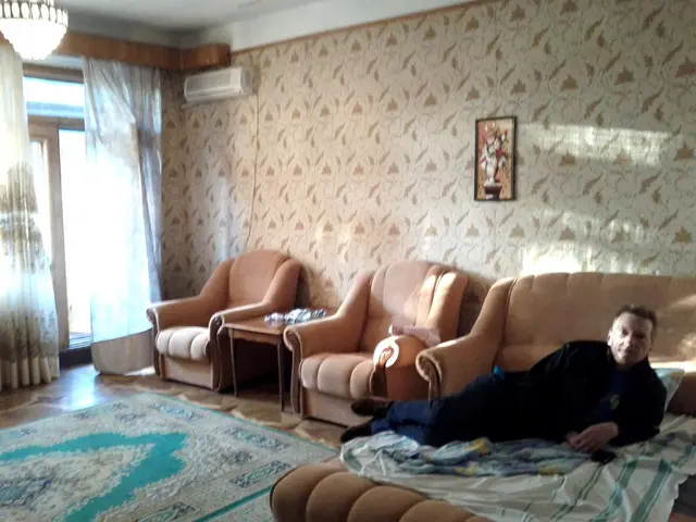 Cozy, One-Room Swedish Apartment Radiating a Golden Ambiance