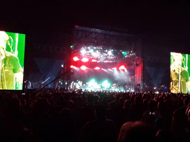 Gathering of 7,000 individuals at the commemoration event of "Klassik am Odeonsplatz"