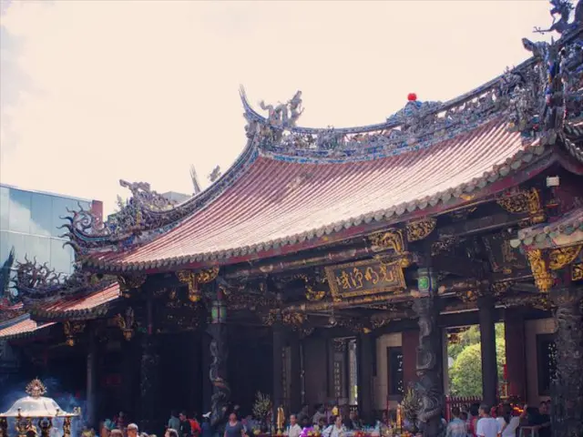 Celine showcases the ancient artistry of Japan at the Osaka Kansai World Expo through an engaging...