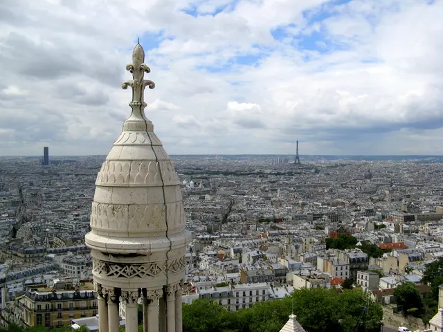 Gathering Information or Sensing Data: A Necessary Process for Modern Applications