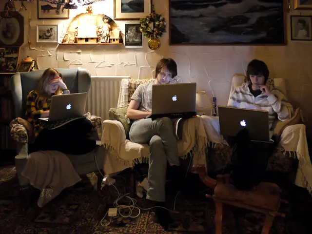 Streamlined Moves: Expert Strategies for Maintaining Orderliness on Transition Days