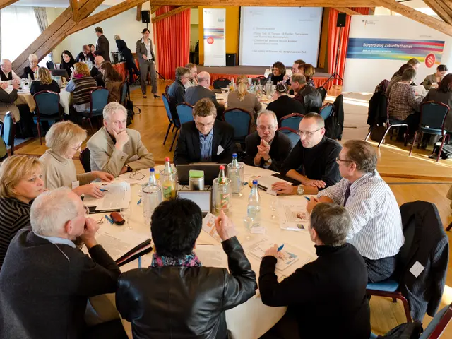 Initial Approach to Streamlining Any Clutter