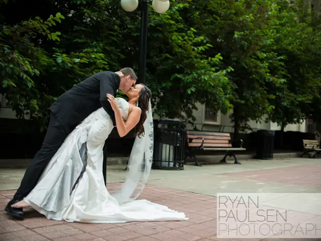 Relaxed Nuptials Via Limousine Service: Discover Advantages of Renting a Limousine for Weddings!