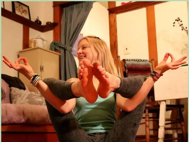 Nurturing Personal Well-being through Prayer in the Context of Spirituality