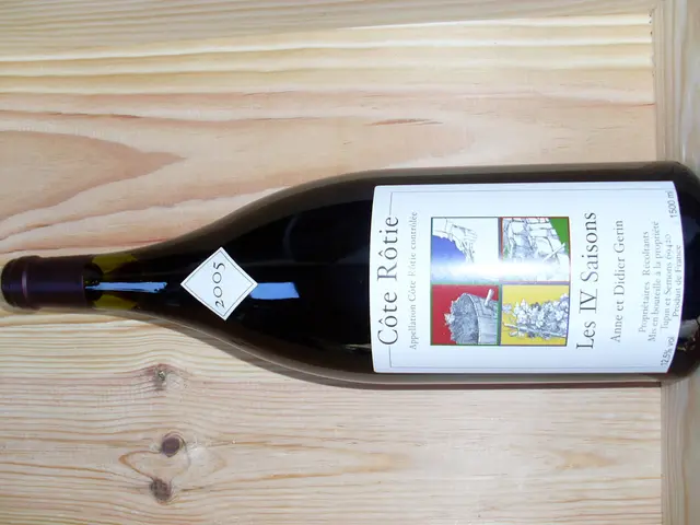 Skin Care Debate: Niacinamide or Ceramide, Which Provides Superior Skincare Benefits?