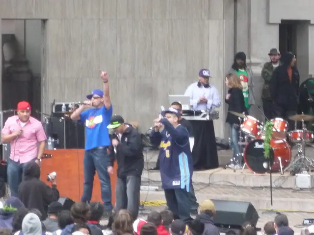 Bluetooth-Equipped Beanie Hats: The Argument for Audio Accessories in Winter Gear