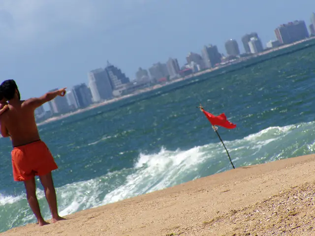 Comedian Jochen Prang sets sail for another performance on Vauban Island, this time with a solo...