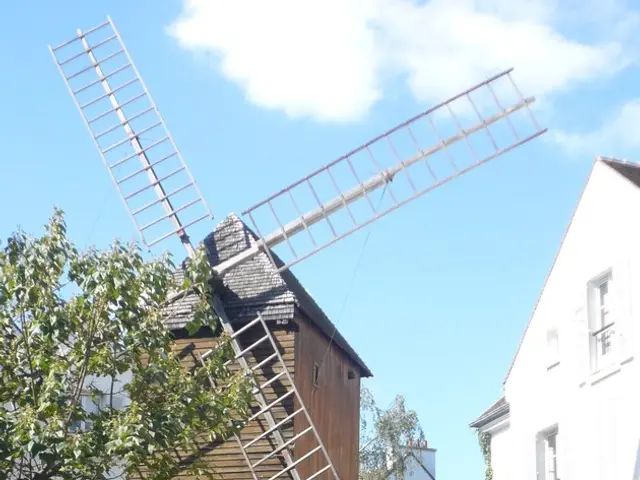 Large-scale Balcony Power Plant Storage Solution: Priced Under EUR 200 per kWh, Equipped with...