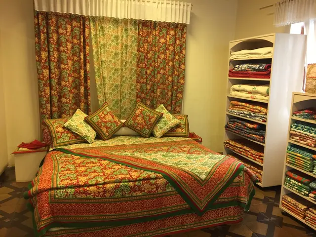 Comfortable Items Likely to Capture Your Attention for Your Bedroom