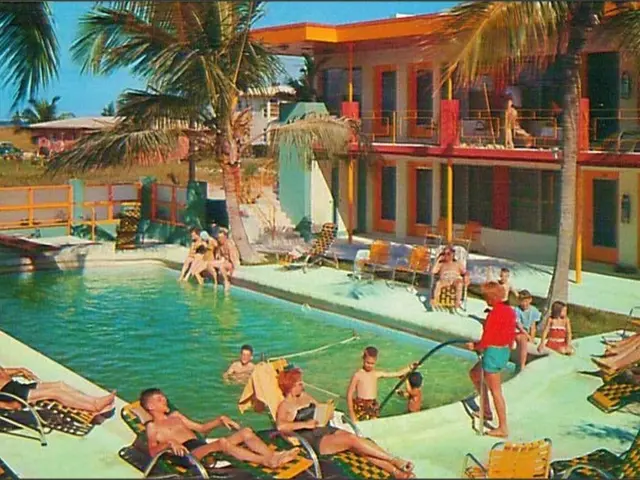 Pools located in Esslingen am Neckar for public use